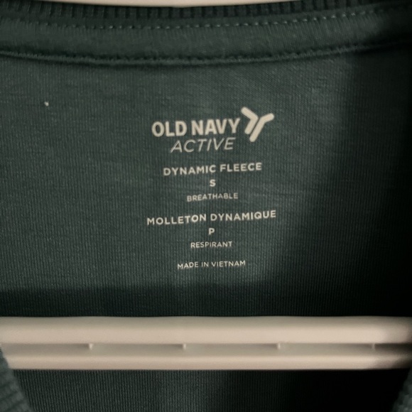 Old Navy Active Dynamic Fleece Sweater - Picture 3 of 5